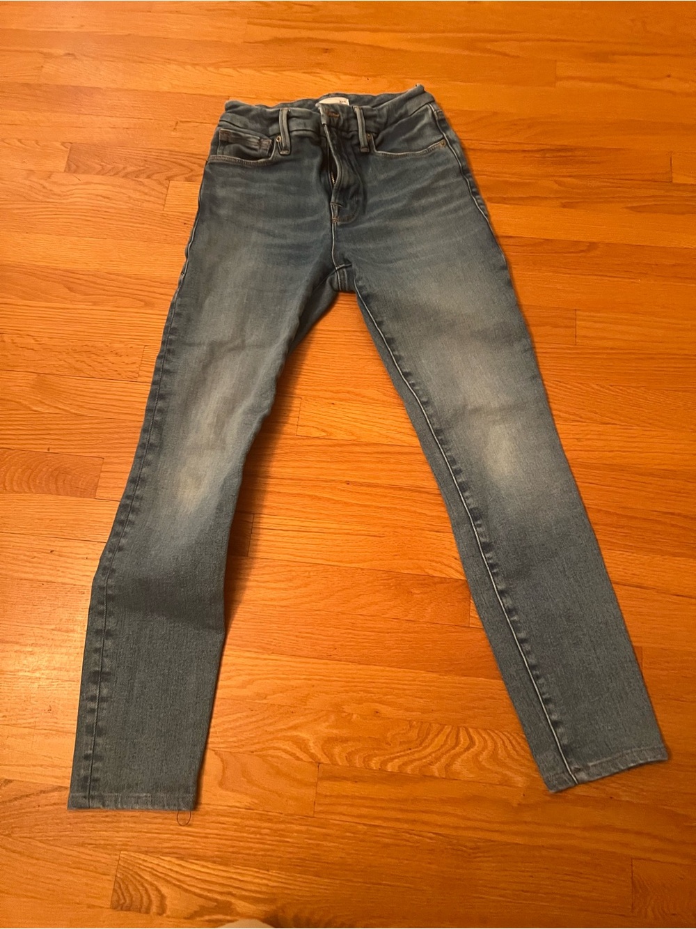 Good American Light Wash Skinny Jeans